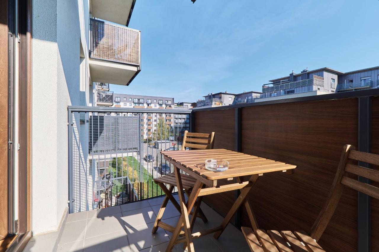 Nowa Teczowa Apartments Promenada Staromiejska By Noclegi Renters Breslau Exterior foto